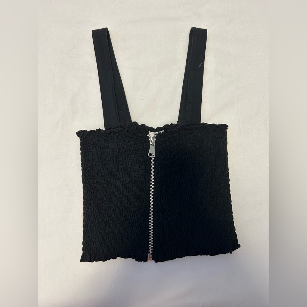Black front zipper tank!